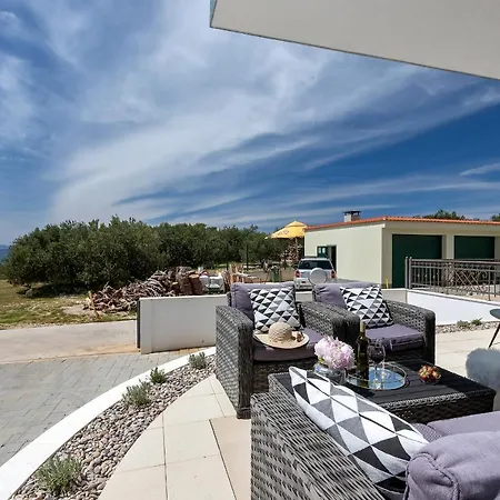 Luxury Promajna Beach Apartment Exterior photo