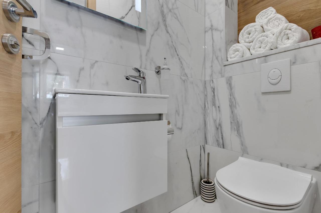 Luxury Apartment