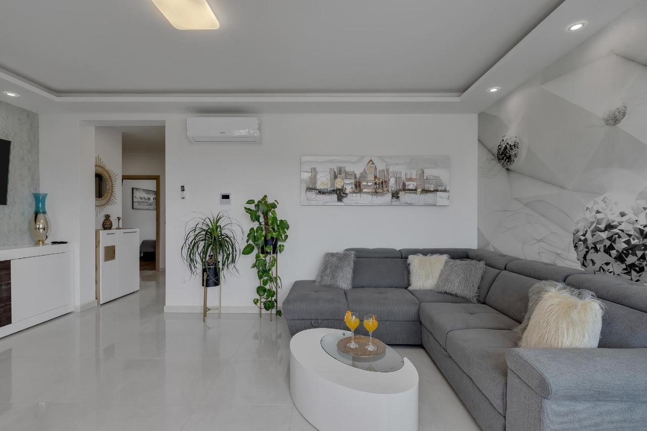Apartment Luxury *